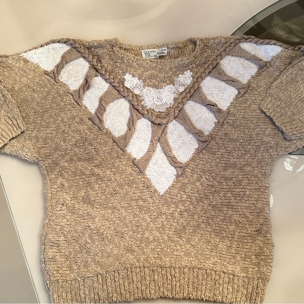 Chic Beige and White Women's Sweater